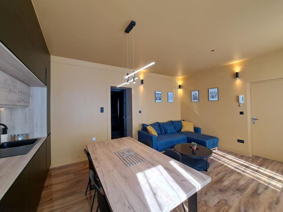Апартаменти Geneve - Logement Fastueux Реймс Екстер'єр фото